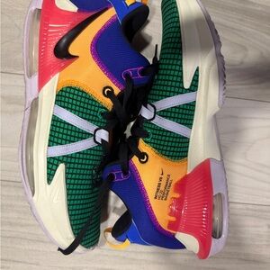 Mens Multicolor Athletic Sneakers - Comfort & Style